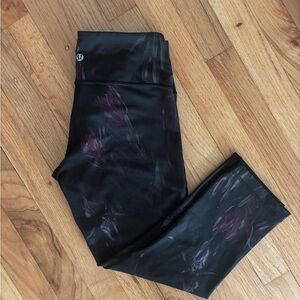 Lululemon Wunder Under Crop